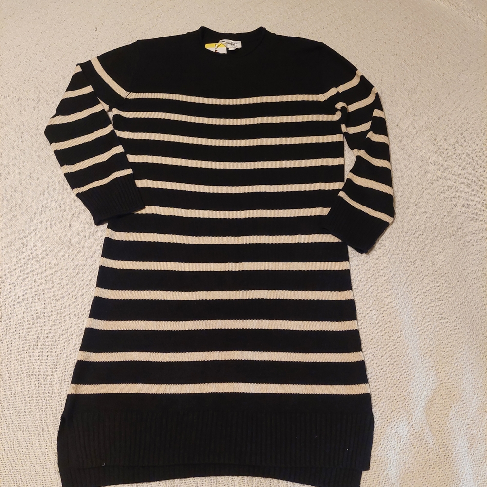 Jessica Simpson Knit Sweater Dress - Picture 3 of 6